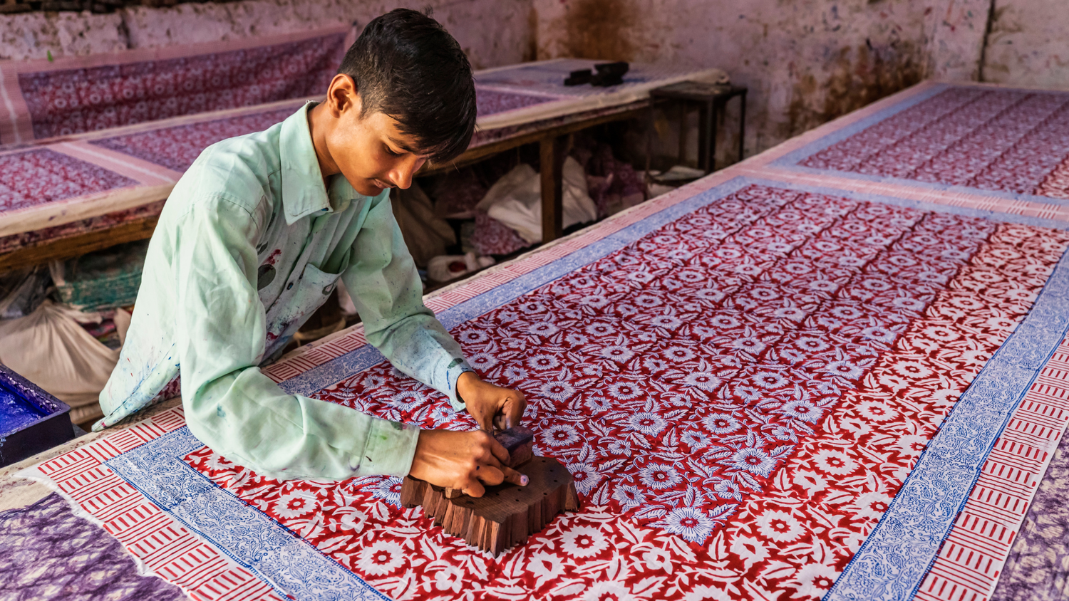 Why Jaipur-Inspired Ethnic Wear Holds a Special Place in Indian Fashion